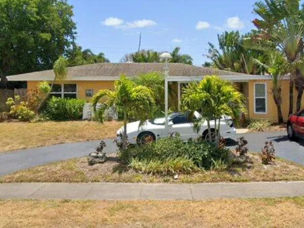 730 NE 8th Ct, Pompano Beach, FL 33060