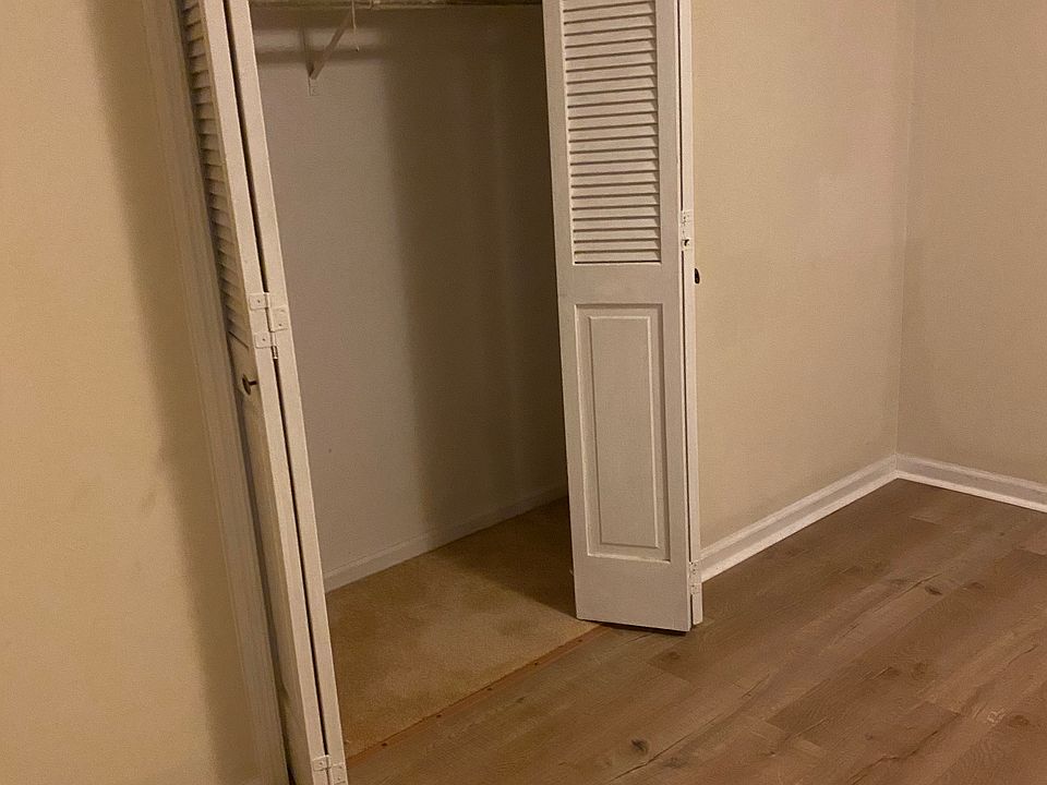 Bedroom Closet
