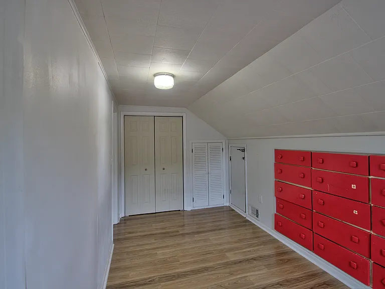 505 Nassau St — Photo 34