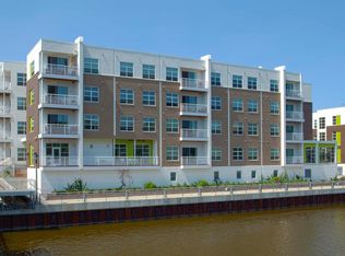 1720 N Commerce St #3, Milwaukee, WI 53212
