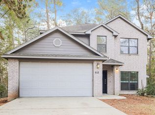 612 Spruce Dr, Conroe, TX 77302