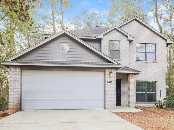 612 Spruce Dr, Conroe, TX 77302
