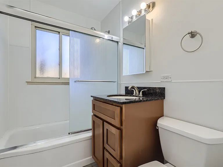 1275 Jasmine St — Photo 14