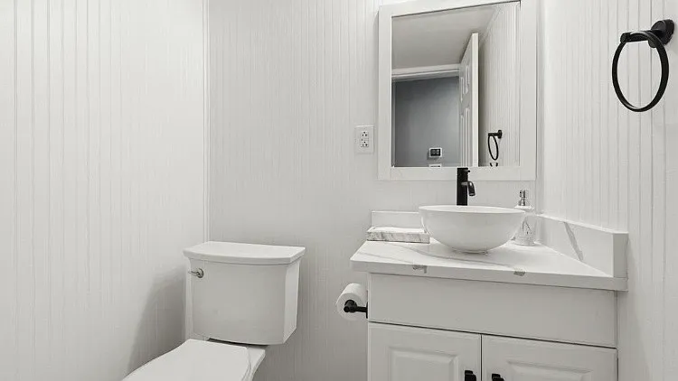 15004 Dufief Dr — Photo 16