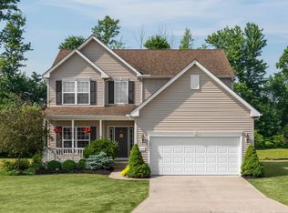 6295 Dogwood Ln, North Ridgeville, OH 44039
