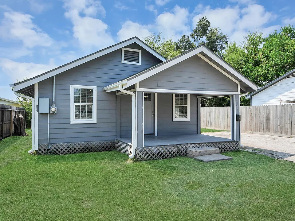 7222 San Angelo St