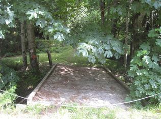 6418 Santa Fe Trl, Maple Falls, WA 98266