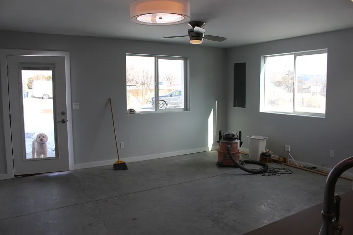 203 True Ave #B — Photo 4