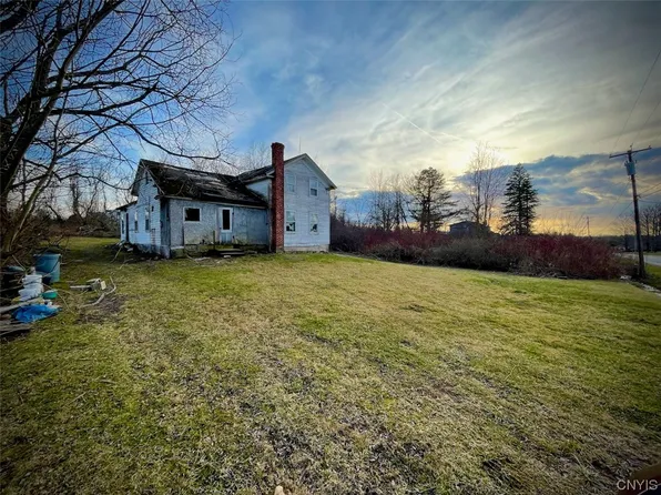 1027 County Route 20 #4, Oswego, NY 13126