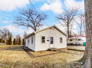 722 Ruth Ave, Lima, OH 45801