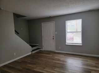 3585 Elk Ridge Dr, Arnold, MO 63010