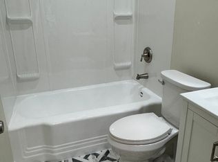 2105 W State St #A, Tampa, FL 33606