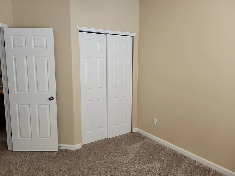 7747 Mountain Laurel Dr — Photo 17