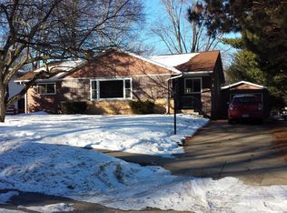 1524 Wilson Dr, Eau Claire, WI 54703