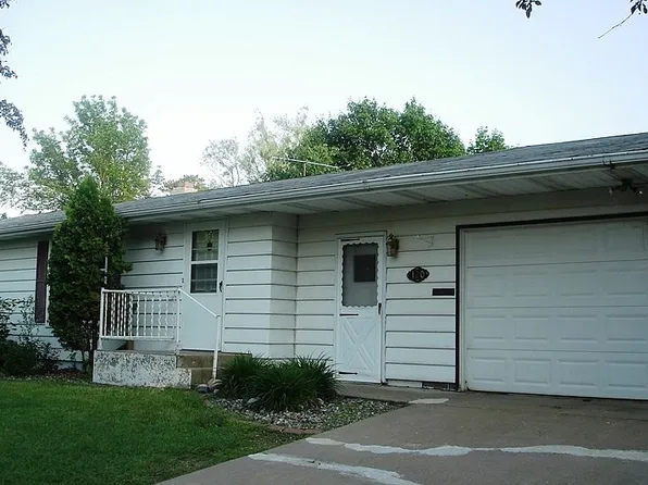 120 E Prospect Ave, Tomahawk, WI 54487