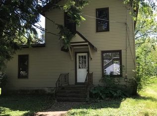 220 S Hamilton St, Lockport, IL 60441