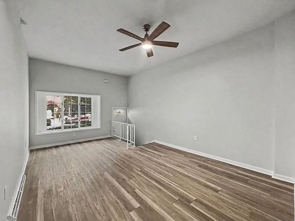 5th image of 120 N 3rd St Unit 1