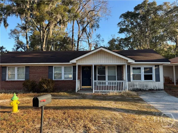 910 Staley Avenue, Savannah, GA 31405