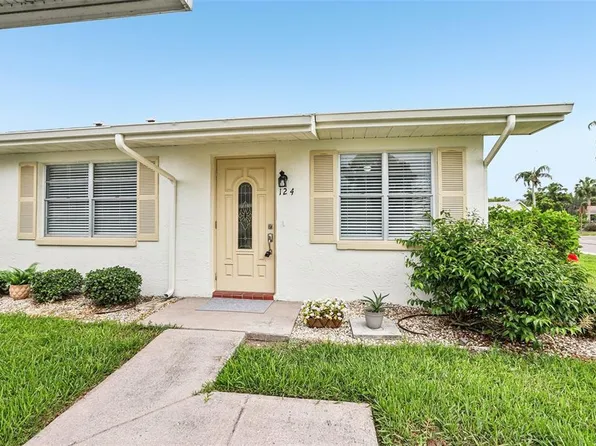 124 Gloucester Blvd #355J, Sun City Center, FL 33573