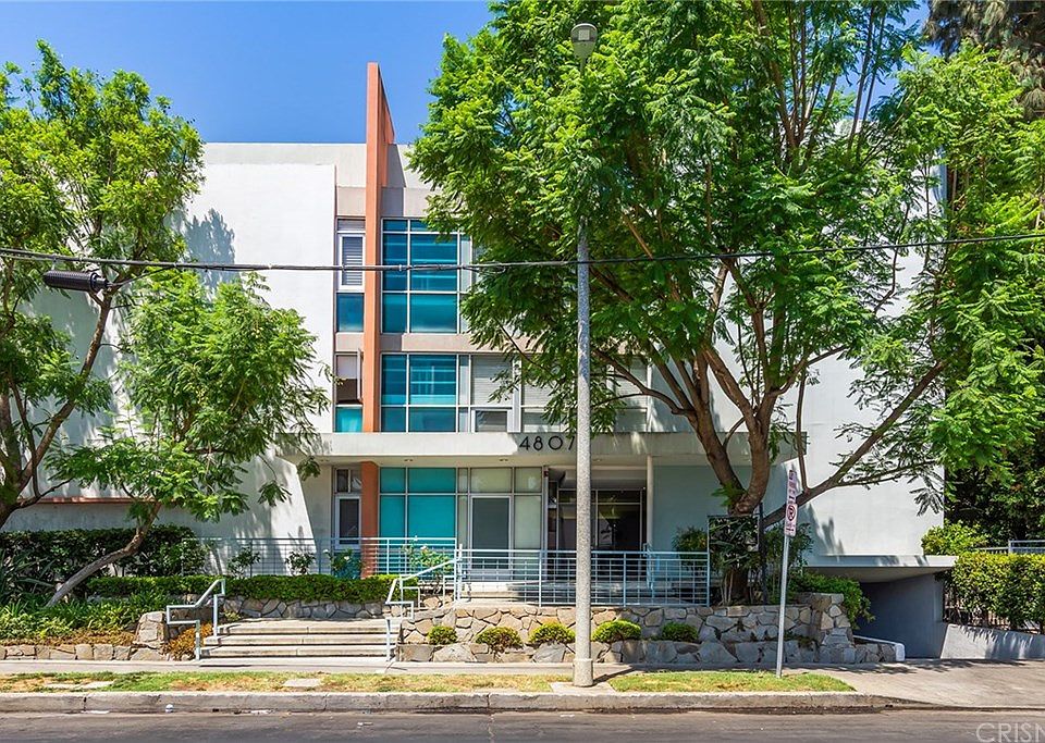 1st image of 4807 Woodley Ave Unit 310