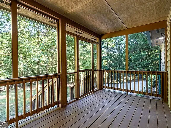 Screened in Front Porch