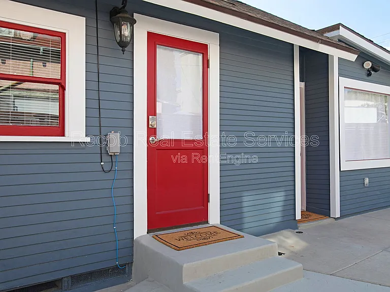 2984 E St #2 — Photo 9
