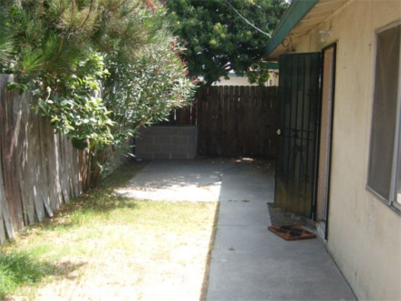 2nd image of 14027 Doty Ave #37