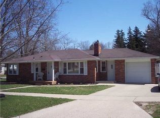211 S East St, Portland, MI