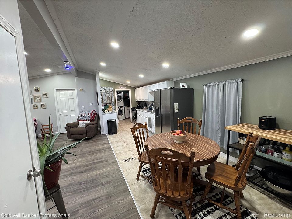 5323 English Rd, photo 15