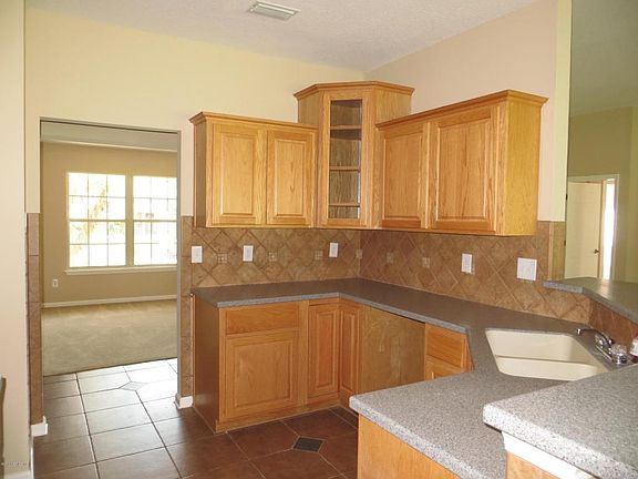 5th image of 3051 Hidden Oaks Dr