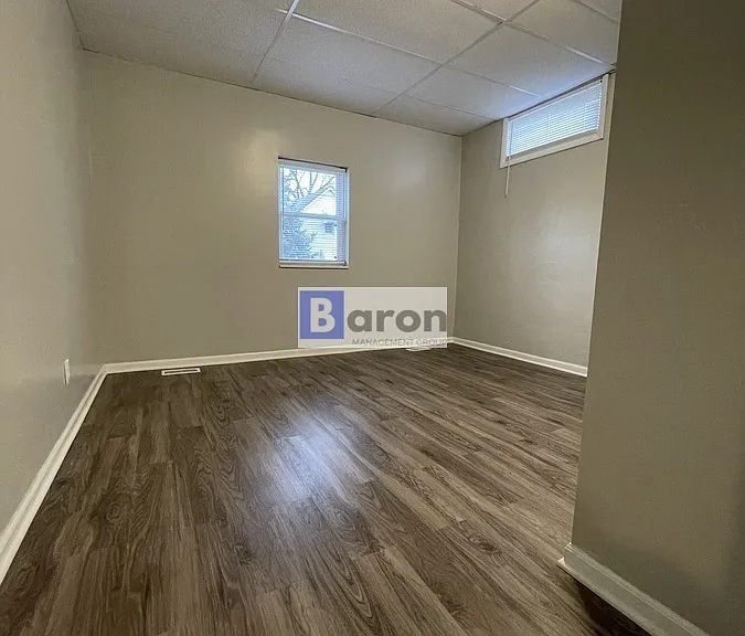 1115 S Spring St #1 — Photo 6
