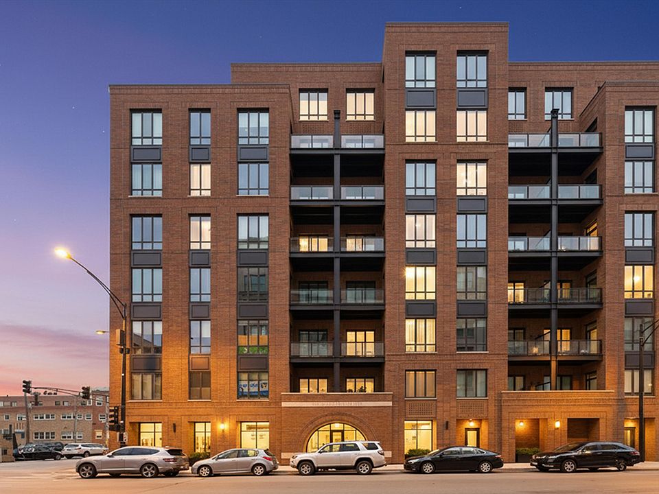 1st image of 305 S Racine Ave #5A