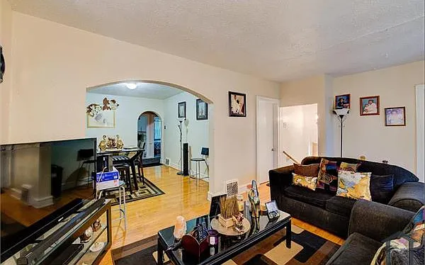5089 N Kingshighway Blvd #2 — Photo 3