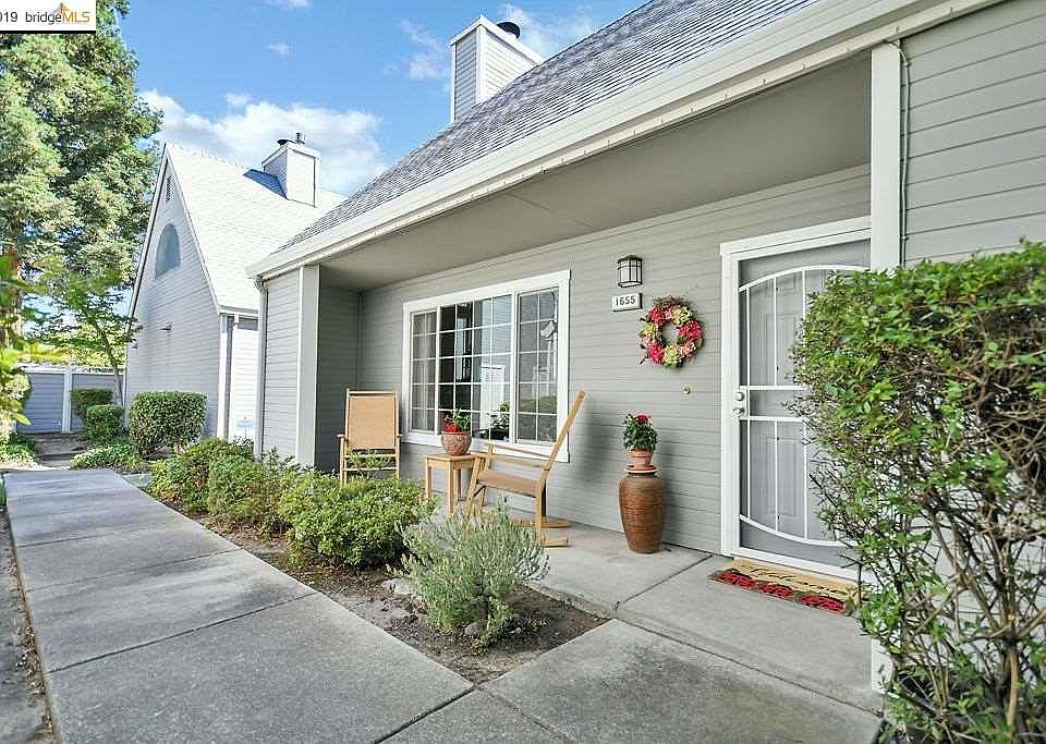1st image of 1655 Somerset Pl