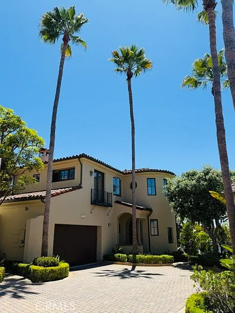 3 bed, 3.5 bath, 3333 sqft, $19,995 — Photo 1
