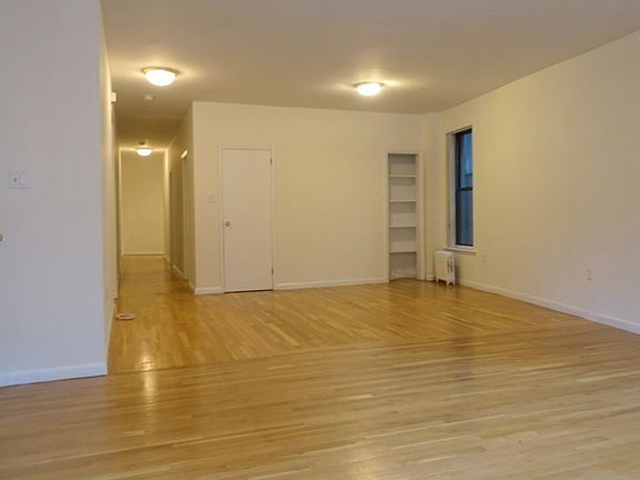 3rd image of 2560 Broadway #7D