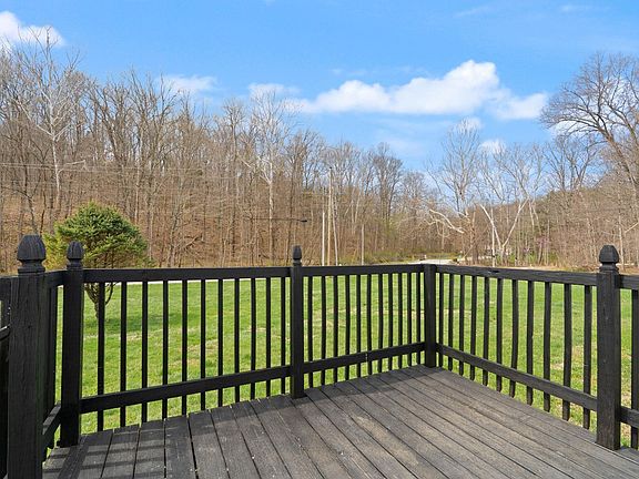 4th image of 2202 W County Road 550 S