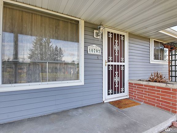 4th image of 10702 Doten Dr SW