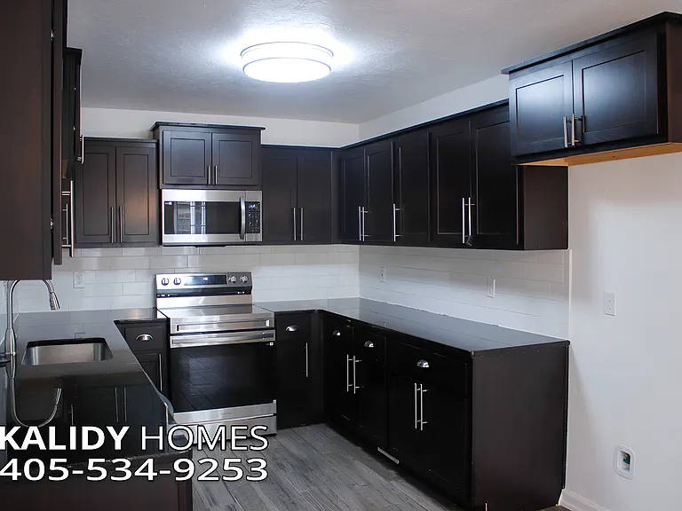 4116 Overland Dr — Photo 7