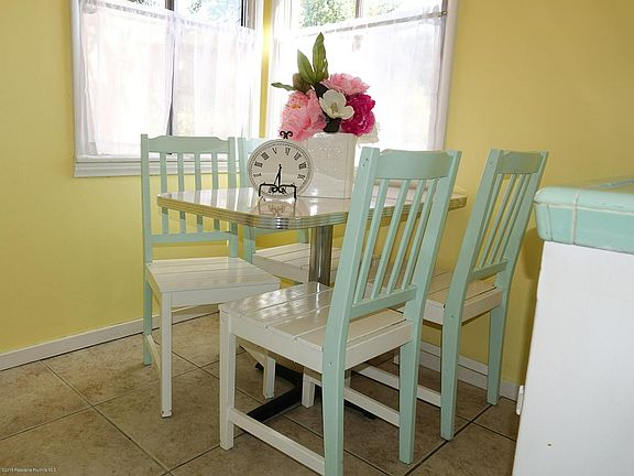 5th image of 4433 Lauderdale Ave