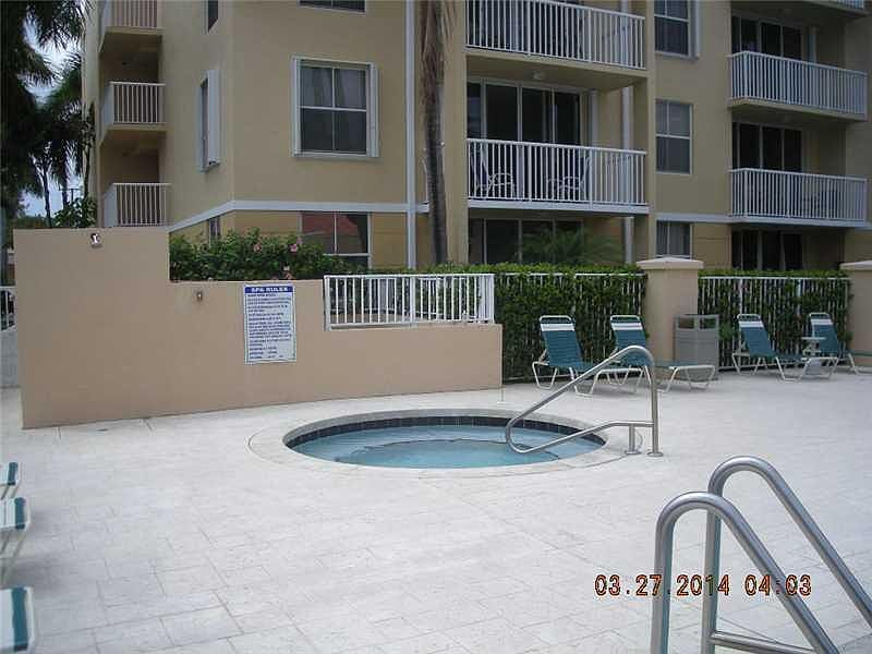 1st image of 1450 SE 3rd Ave APT 310