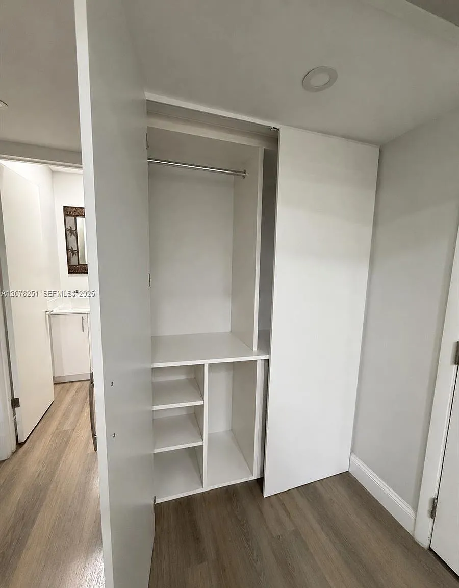 Karanda Village I-A Condo — Photo 2