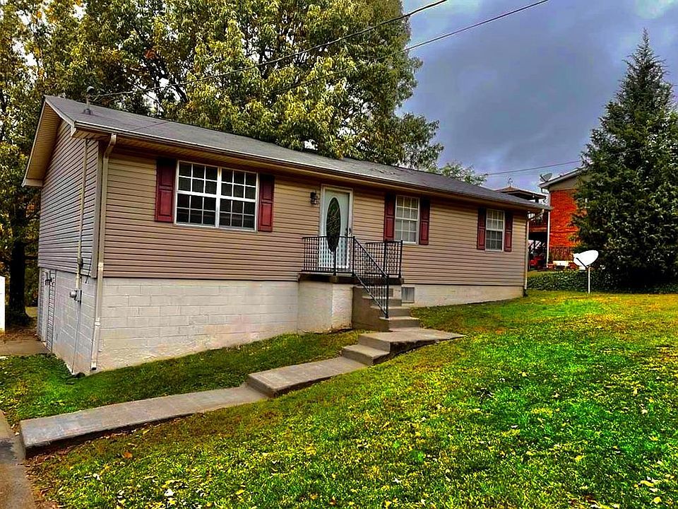 1st image of 95 S Russell Dr