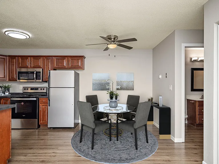 Silvan Townhomes — Photo 8