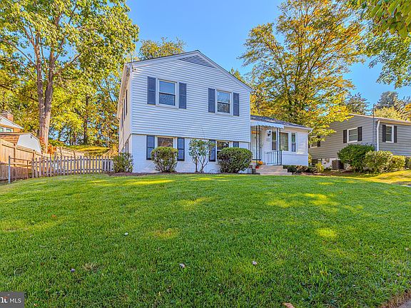 4th image of 623 Edmonston Dr