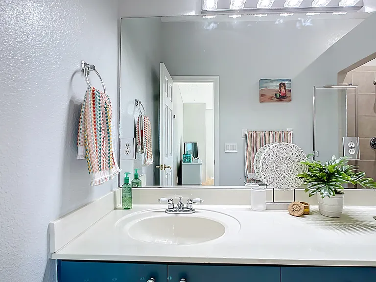 1117 Pinellas Bayway S #403 — Photo 11