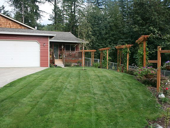 3rd image of 23412 33rd Pl NE