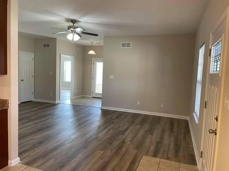 104 Garden Gate Dr — Photo 16