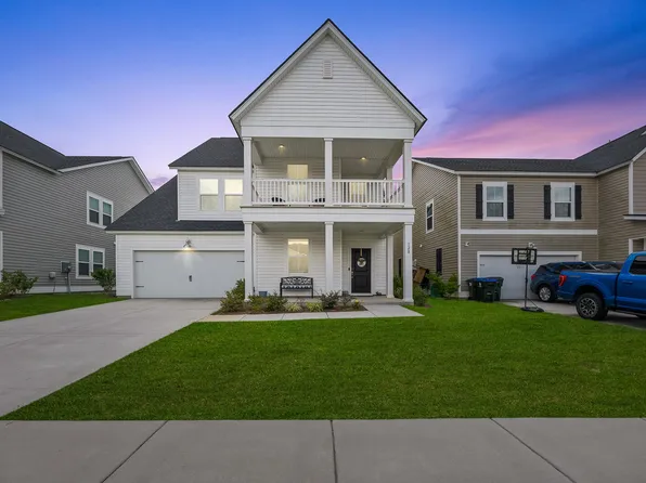 128 Red Bluff St, Summerville, SC 29483