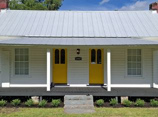 14847 NE 142nd St, Waldo, FL 32694